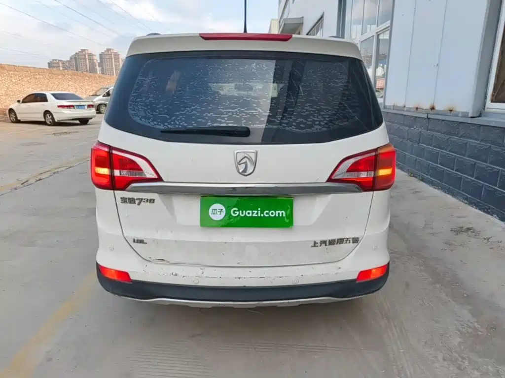 Photo 6 - Baojun 730