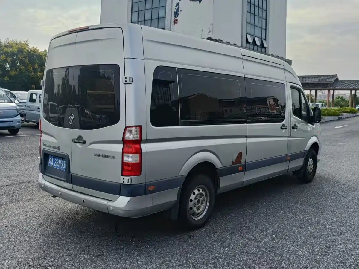Foton Tuyano 2020 2020 2.5T Manual Tongtu Extended Wheelbase Medium Roof 6/7-Seater 4J25TC3