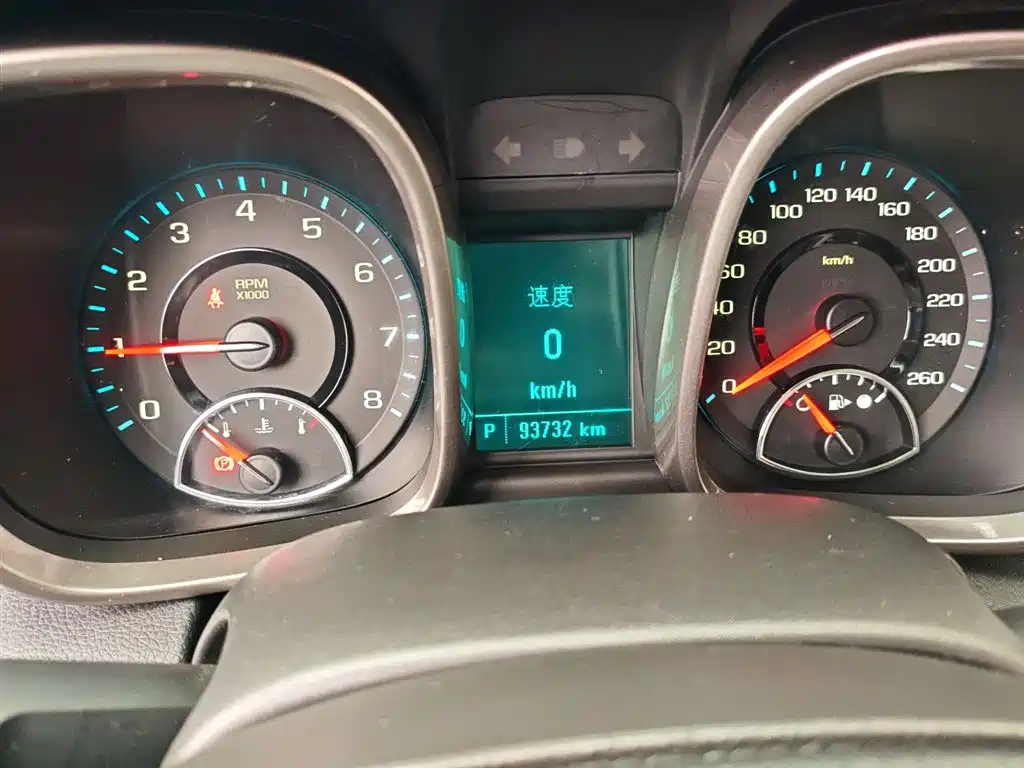 Chevrolet Malibu 2014 2.0L Automatic Luxury фото 12