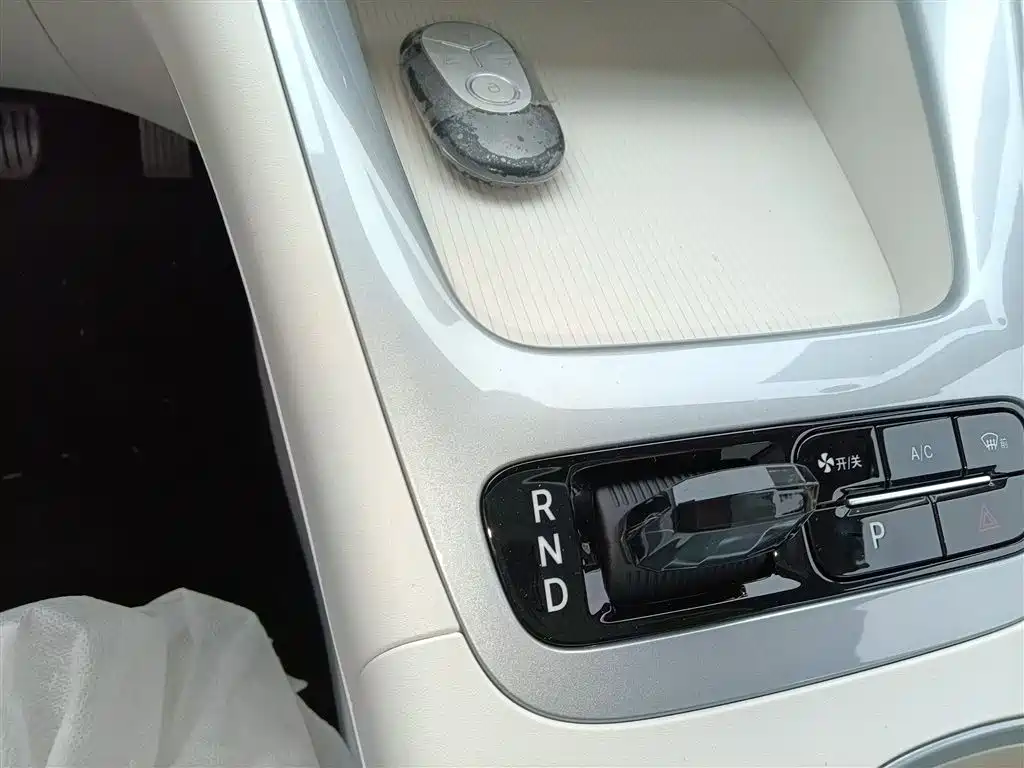 Geely Galaxy Starry Wish 2026 Edition 310km Youth Version фото 14