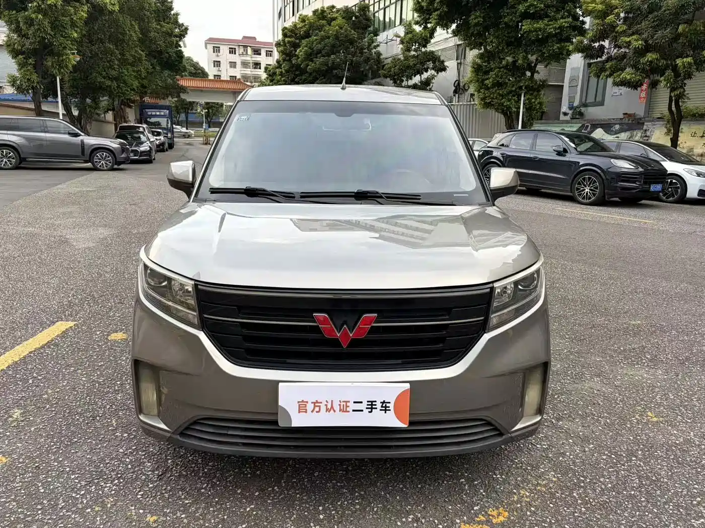 Wuling Motors Wuling Hongguang PLUS 2019 2019 1.5T Manual Luxury 7-seater