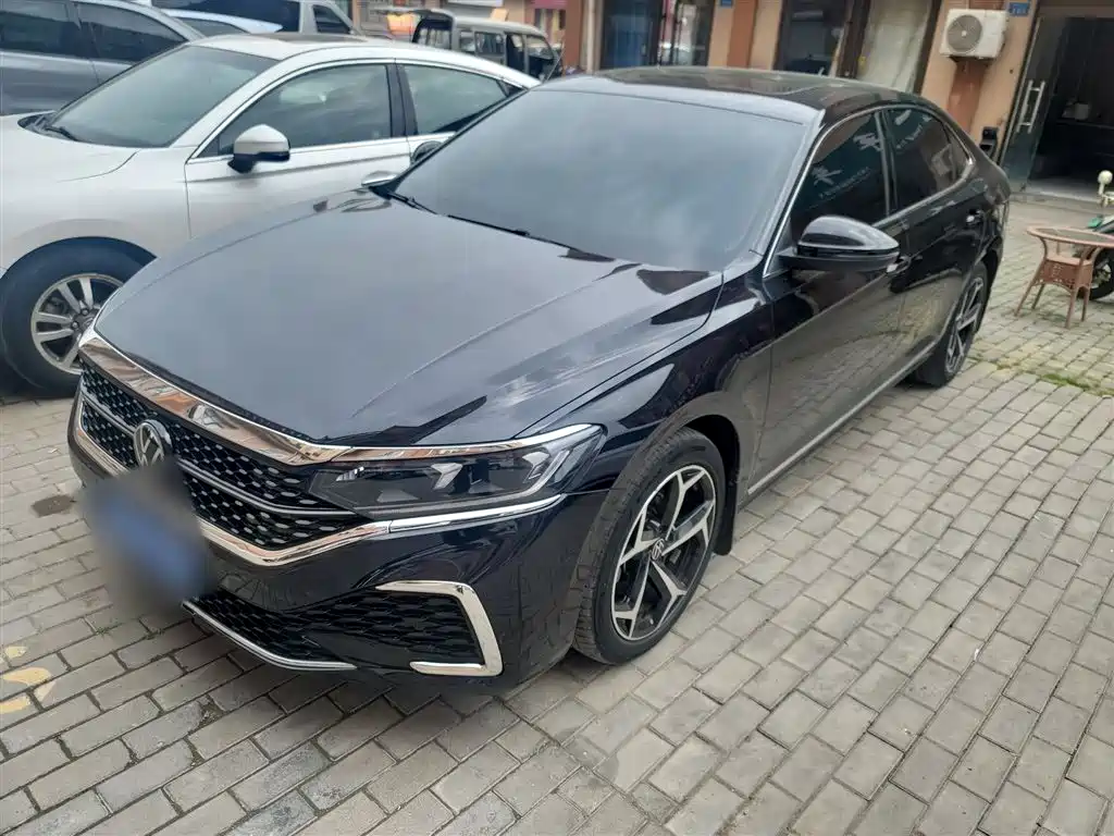 Volkswagen Passat 2024 330TSI Starlight Elite Edition