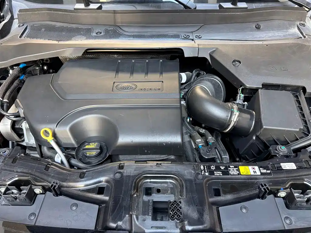 LAND ROVER DISCOVER SPORTS