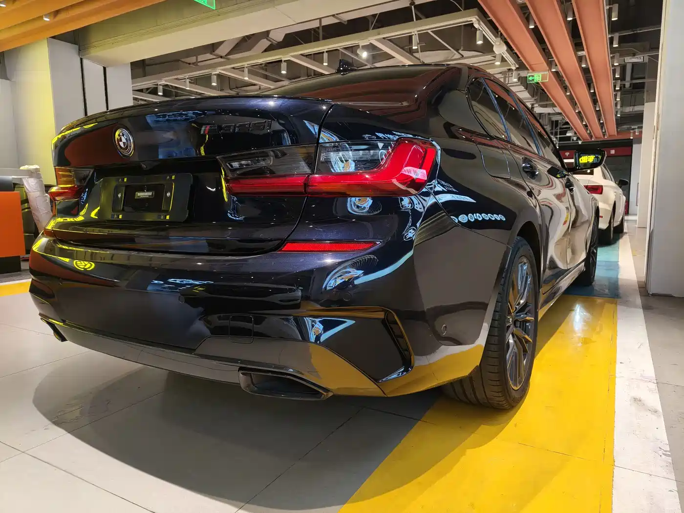 BMW 3 Series 2021 Second Facelift 325i M Sport Night Package фото 14