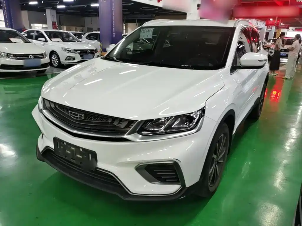 Фото 2 - Geely Coolray