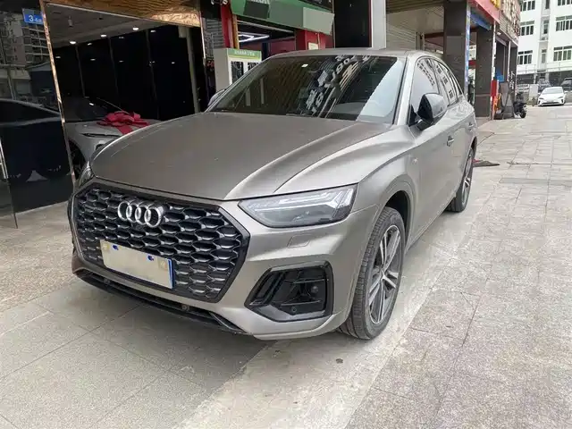 AUDI Q5L SPORTBACK