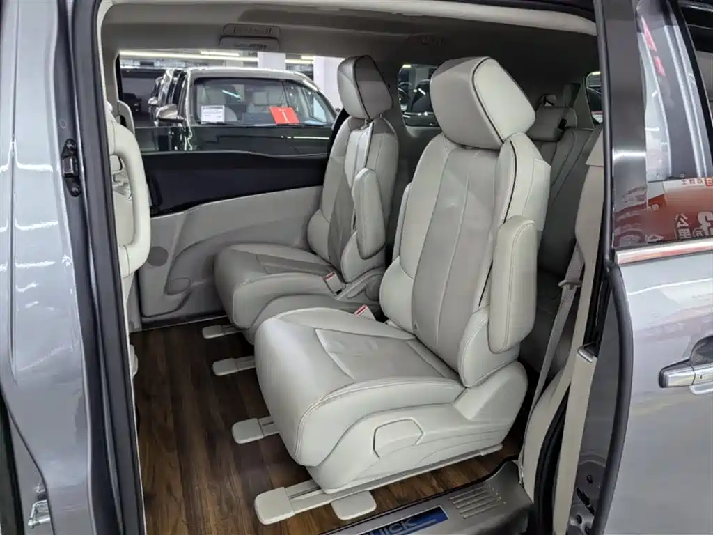 Buick GL8 2020 Model Land Business Class 652T Luxury фото 11