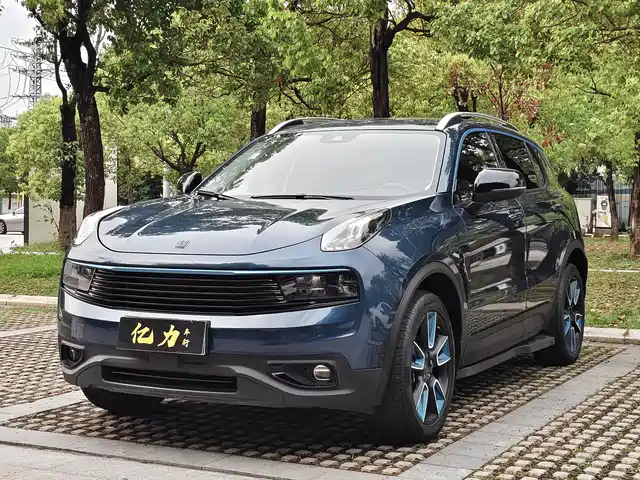 LYNK 01