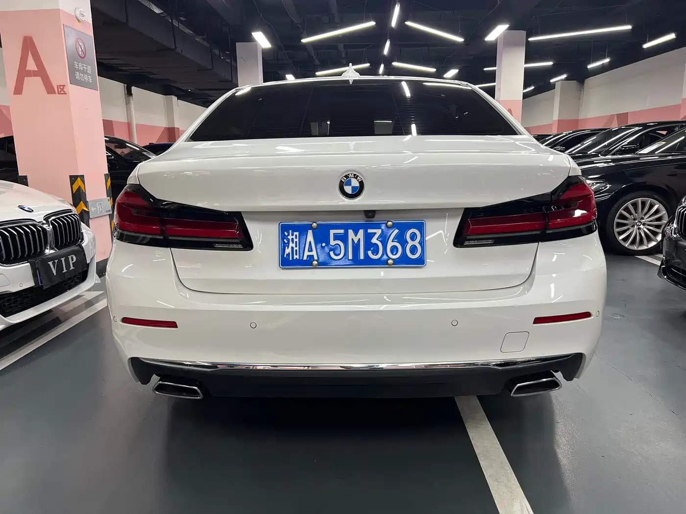 Фото 8 - BMW 5 Series