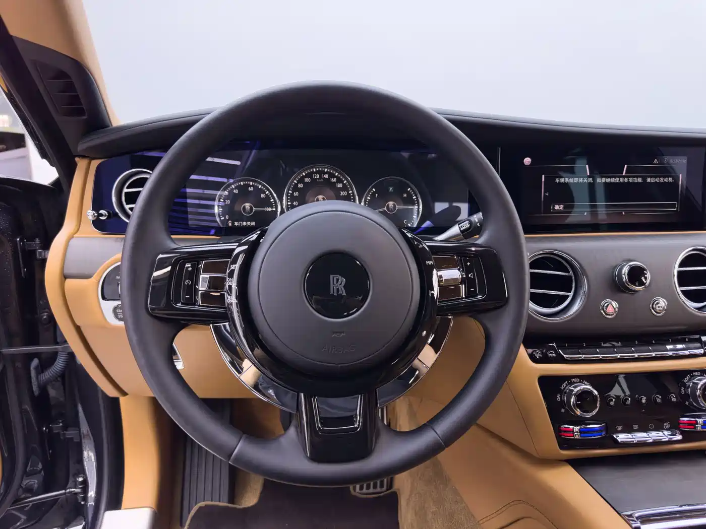 Фото 20 - Rolls-Royce Ghost