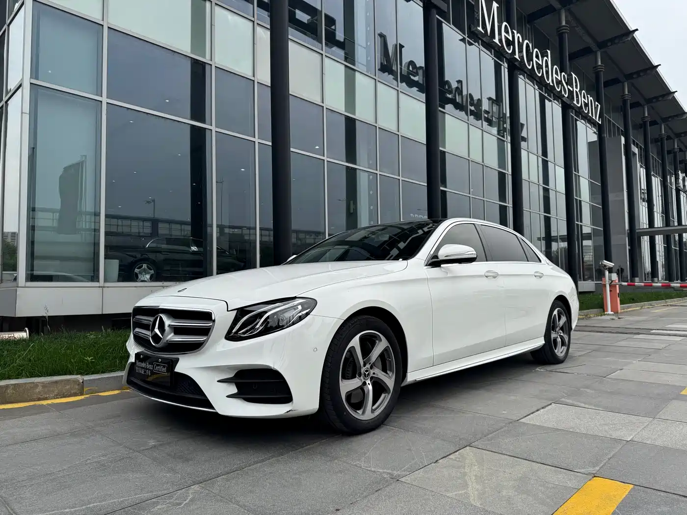 Mercedes-Benz E-Class 2019 Facelift E 300 L Sport Luxury