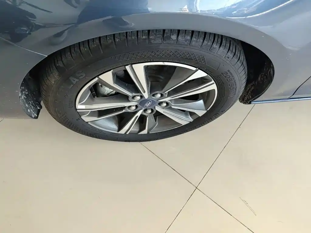 Ford Escort 2022 2021 1.5L Automatic Diamond Edition