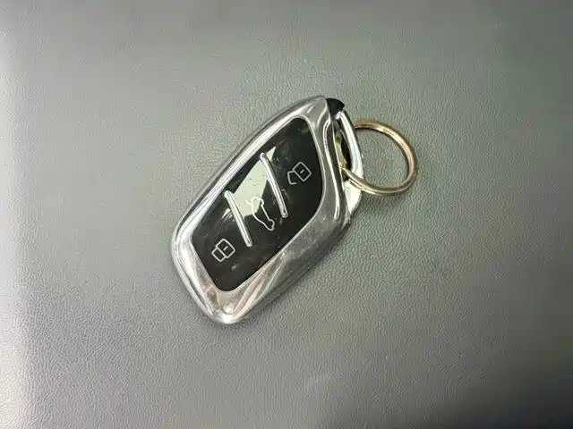 Roewe i6 MAX 2021 2020 Model 300TGI Automatic Cool & Smart Edition