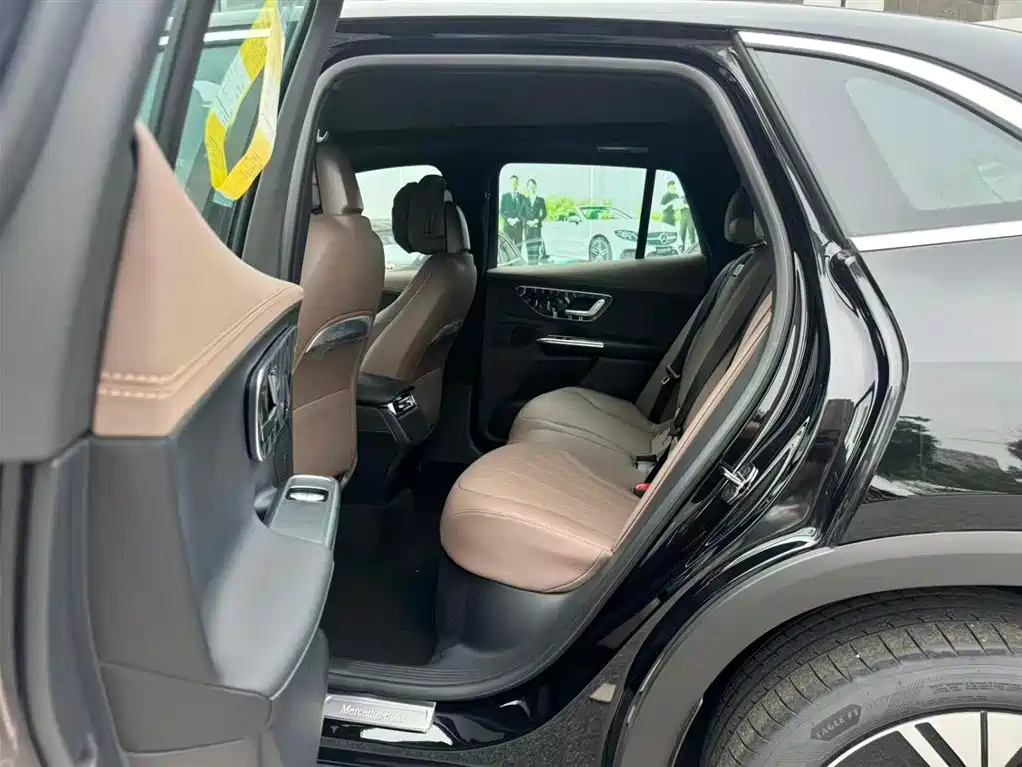 Mercedes-Benz EQE SUV 2026 2024 500 4MATIC Pioneer Edition
