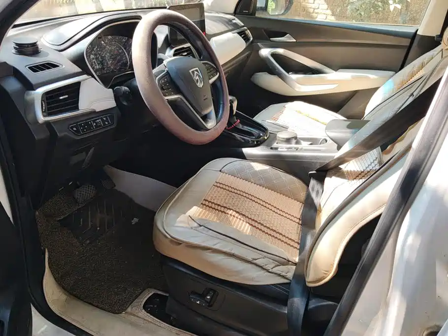 Baojun 530 2018 2018 Model 1.5T DCT Flagship (China V)