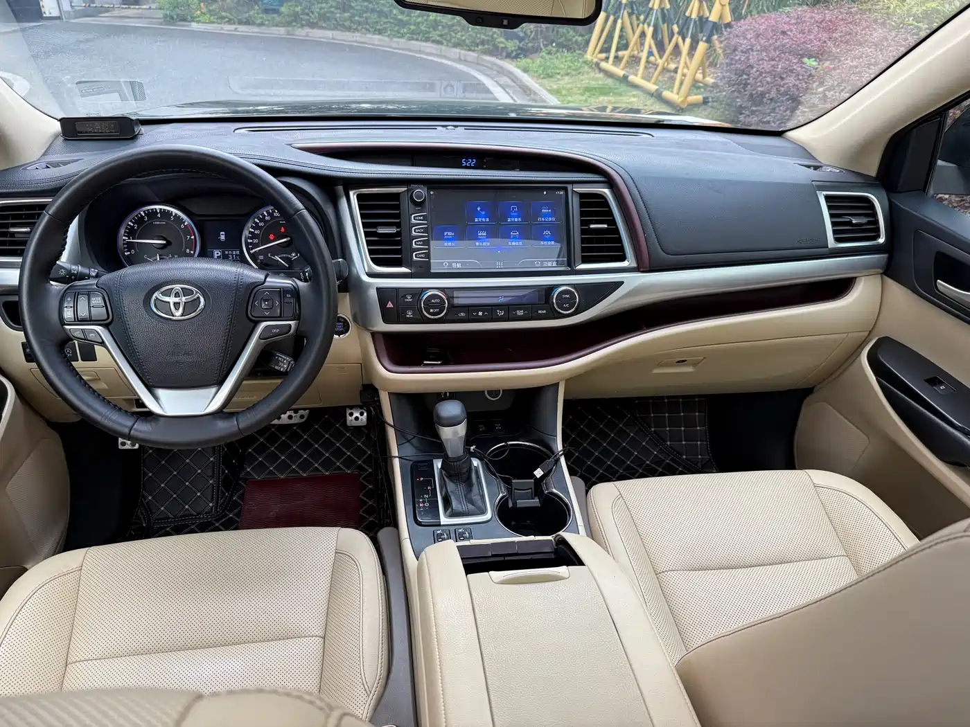Toyota Highlander 2017 2.0T 4WD Premium 7-Seater фото 6