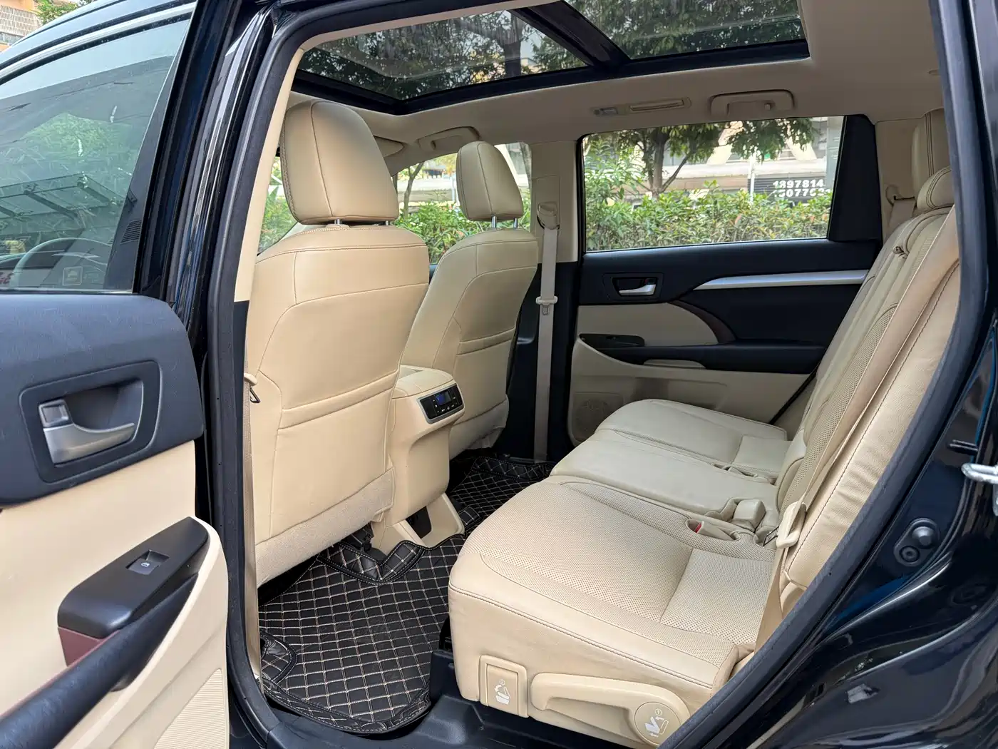 Toyota Highlander 2017 2.0T 4WD Premium 7-Seater фото 10