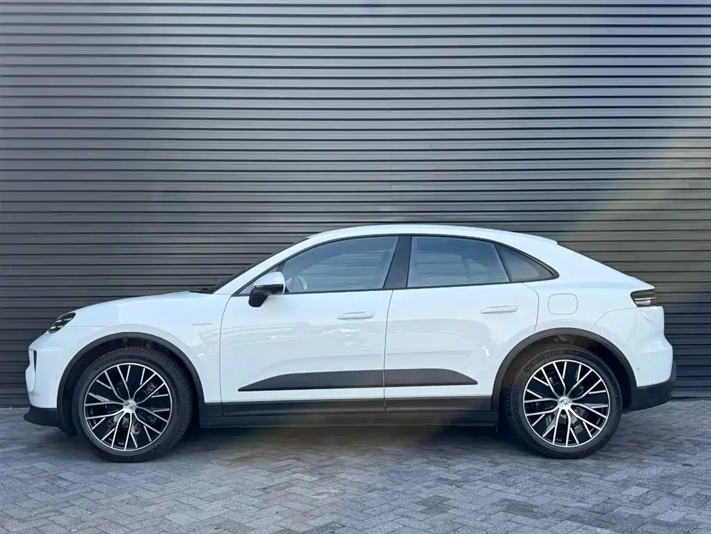 Porsche Macan EV 2025 2024 Macan 4
