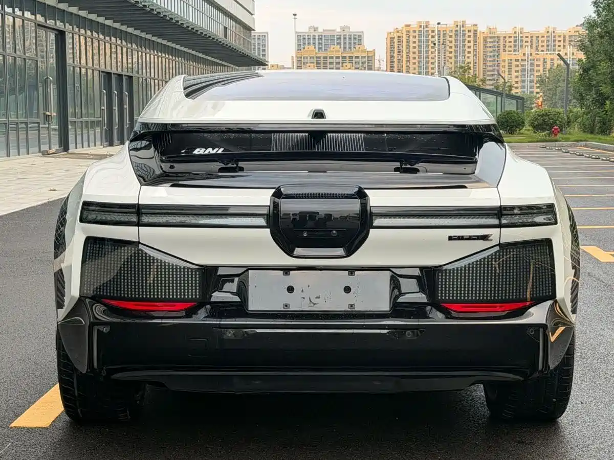 2023 HiPhi Z