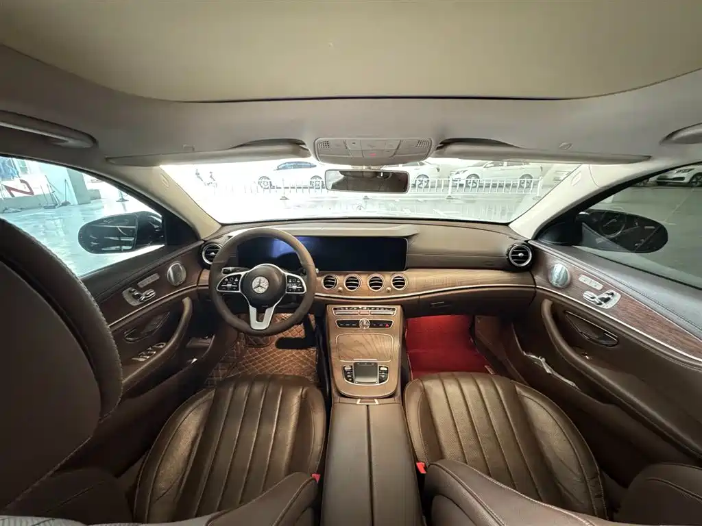 Mercedes-Benz E-Class 2019 Facelift E 300 L Luxury фото 17