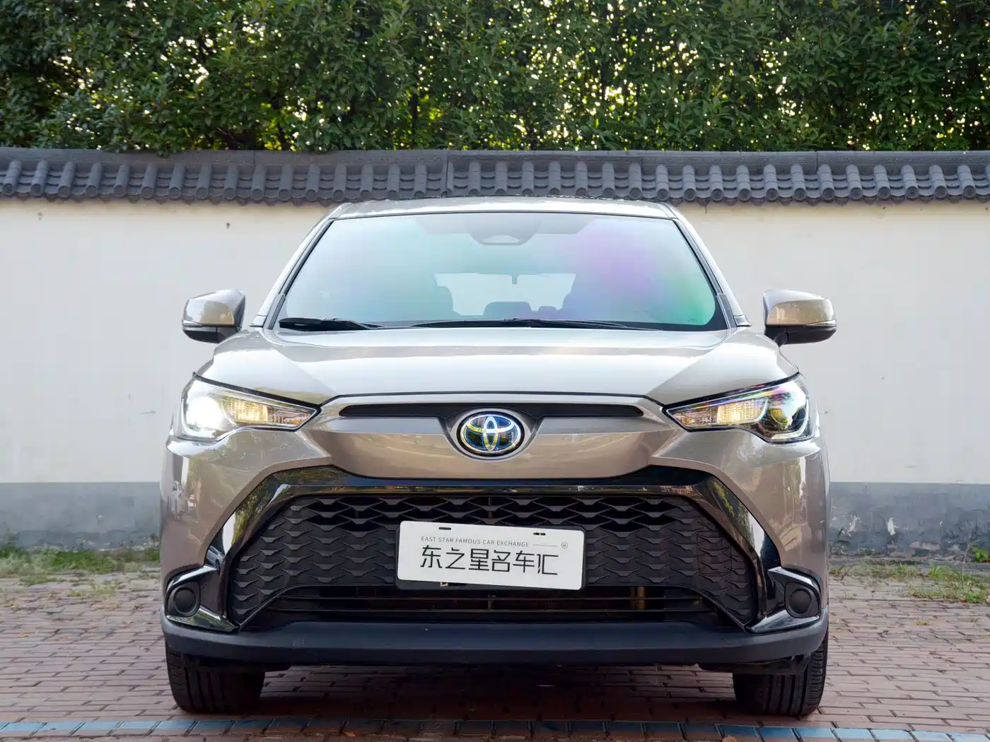 Фото 2 - Toyota Frontlander