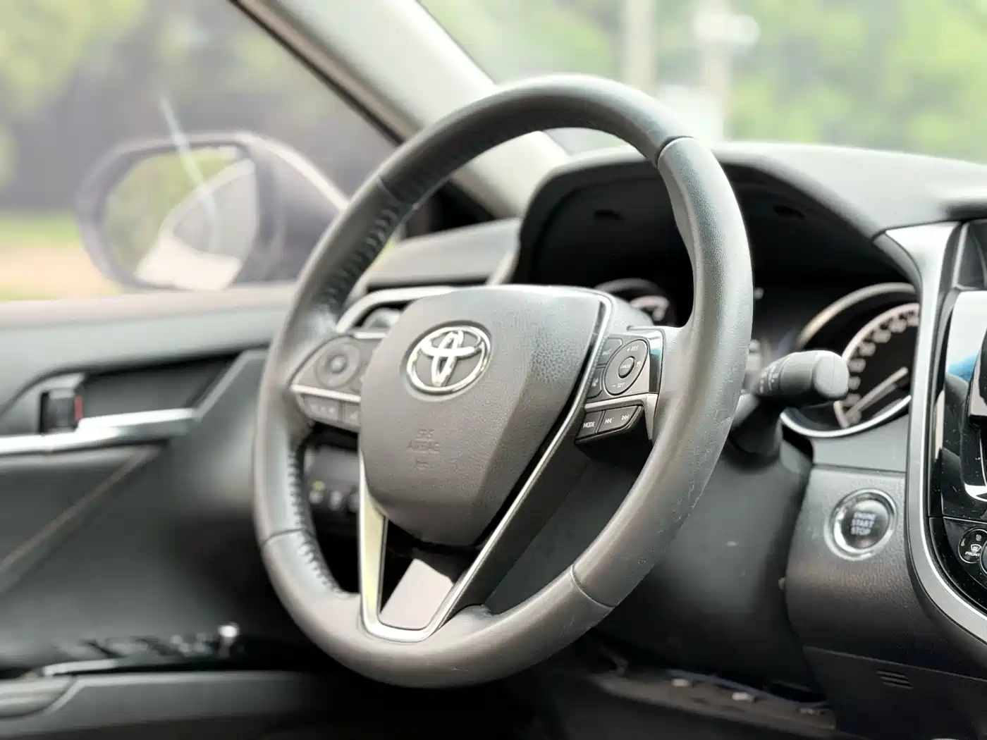 Toyota Camry 2021 2.0G Luxury Edition фото 12