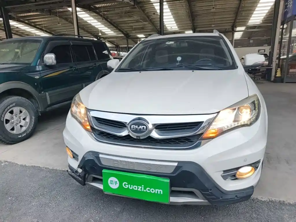 2017 BYD S7