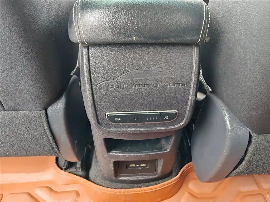 BYD Song MAX 2017 1.5T Auto Smart Elite 7-Seater фото 22