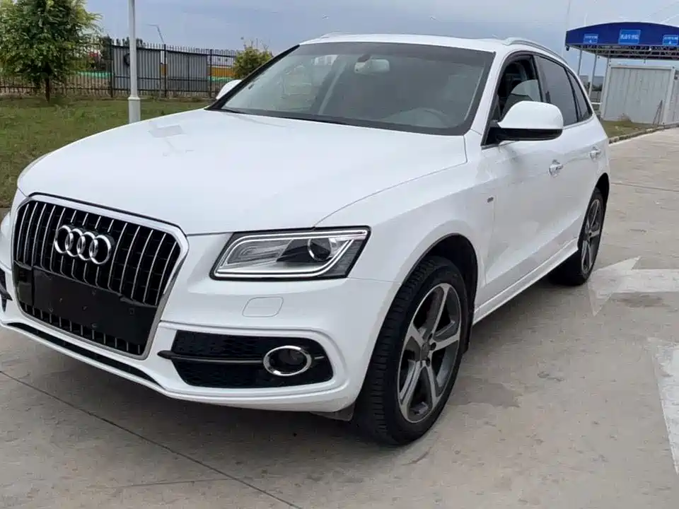 Фото 1 - Audi Q5