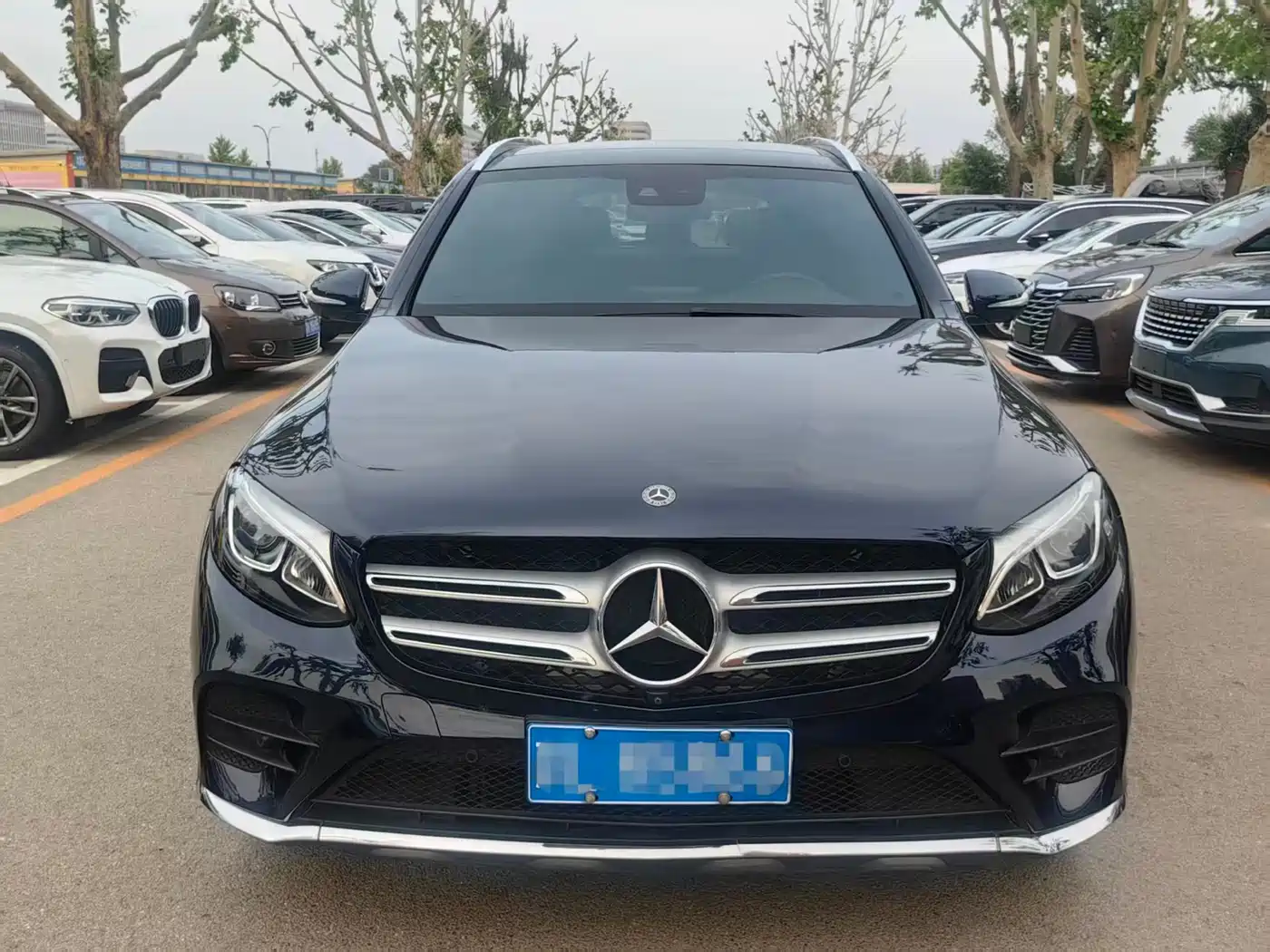 Mercedes-Benz GLC 2018 GLC 260 4MATIC Luxury фото 2