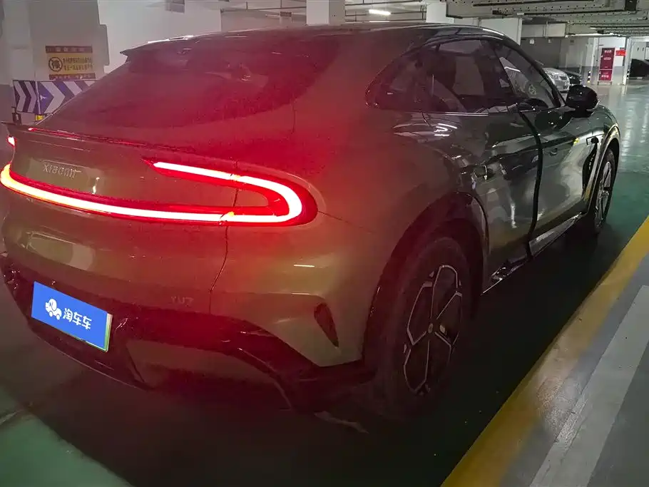 XIAOMI CAR XIAOMI YU7