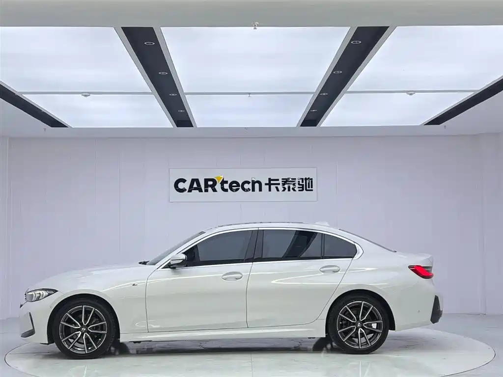 BMW 3 Series 2023 325i M Sport Package фото 2