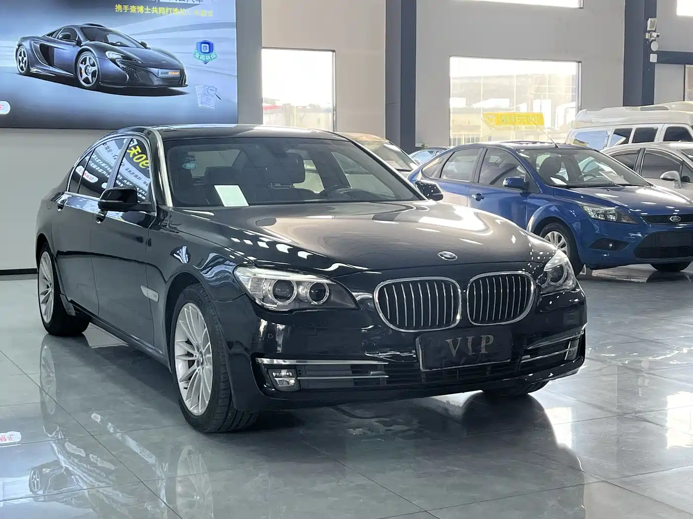 BMW 7 Series 2014 730Li Premium фото 3