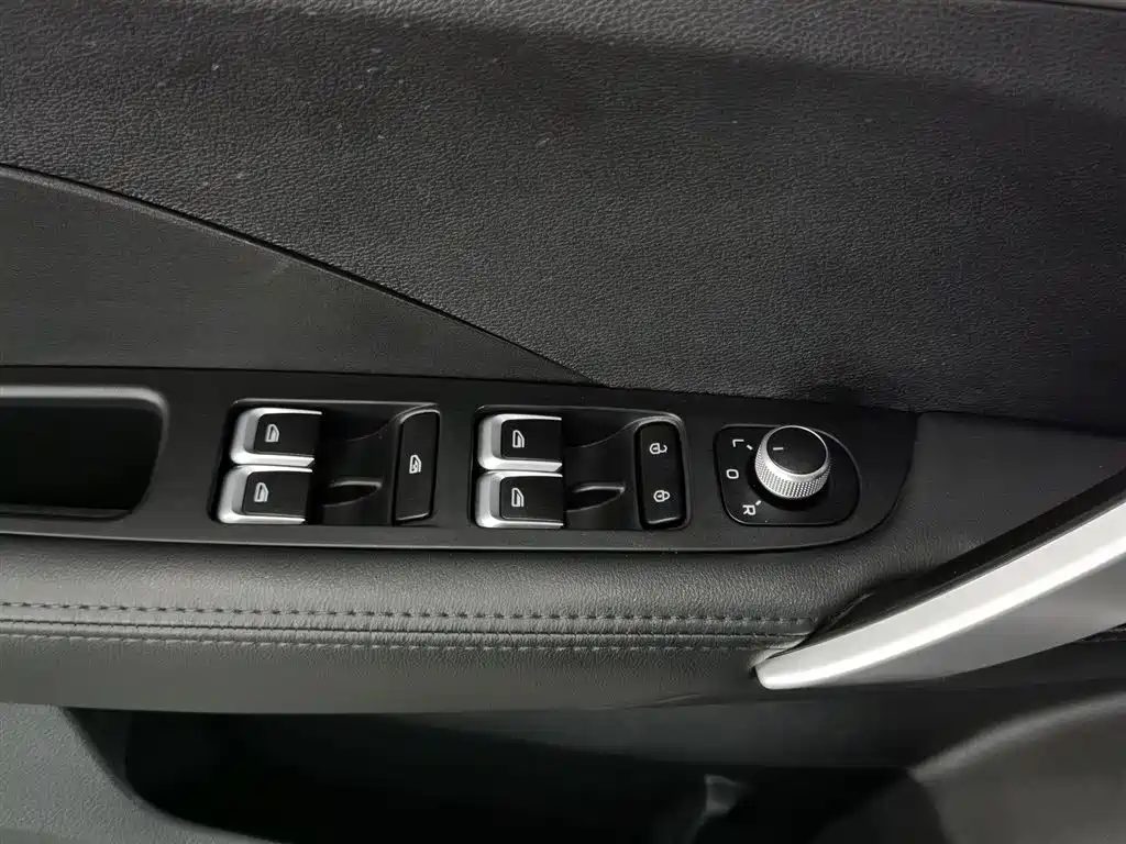 GEELY AUTOMOBILE BINYUE