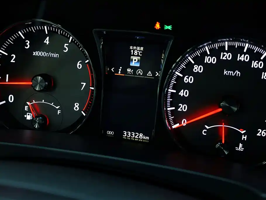 Toyota Crown 2017 2.0T Sport Edition фото 5