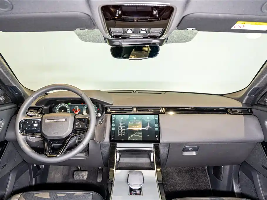 Land Rover Range Rover Velar 2025 S фото 12