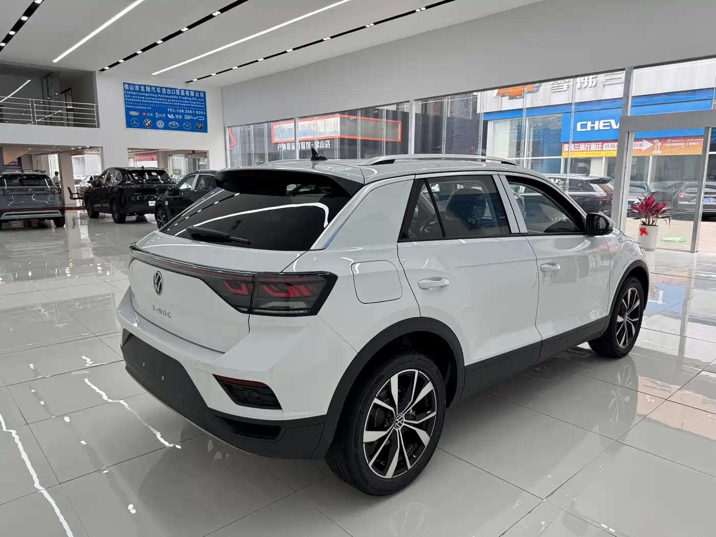 Volkswagen T-ROC 2026 280TSI DSG 2WD Time Edition фото 4
