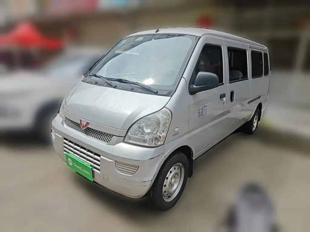 Wuling Motors Wuling Rongguang 2018 2017 1.5L Extended Basic