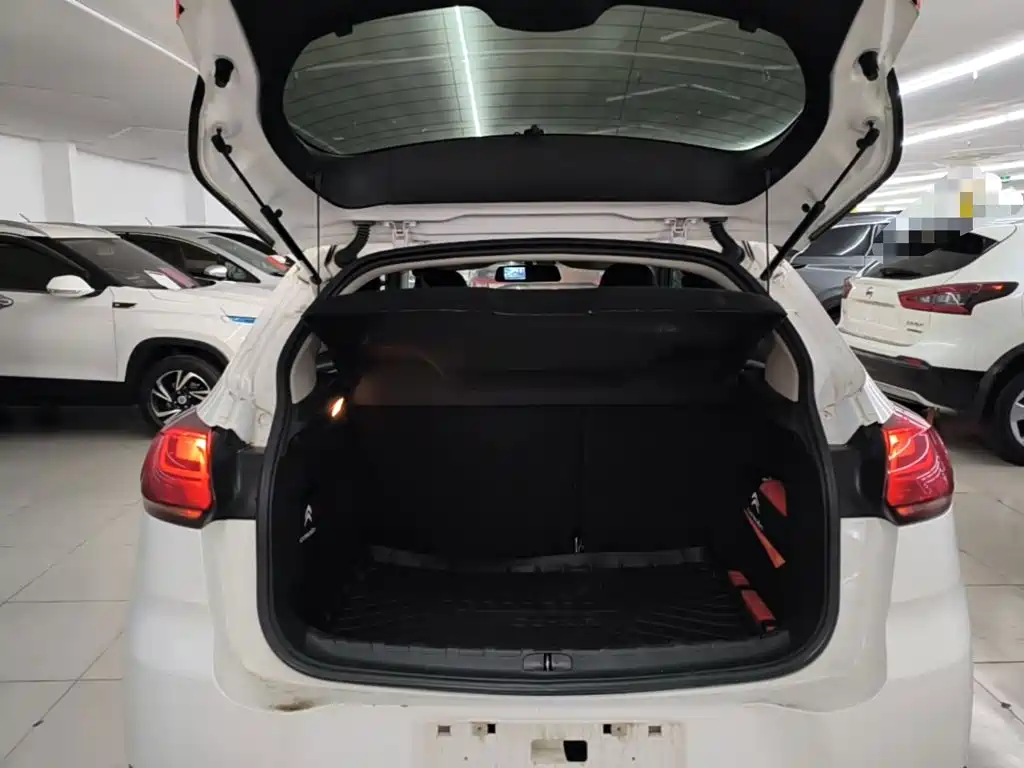 Citroën C3-XR 2016 2015 1.6L Automatic Pioneer