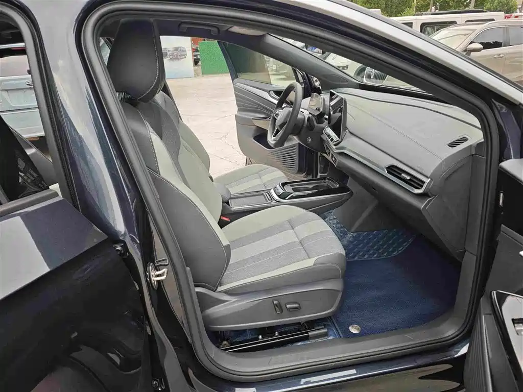 Volkswagen ID.4 CROZZ 2025 2025 Pure Enjoyment Edition