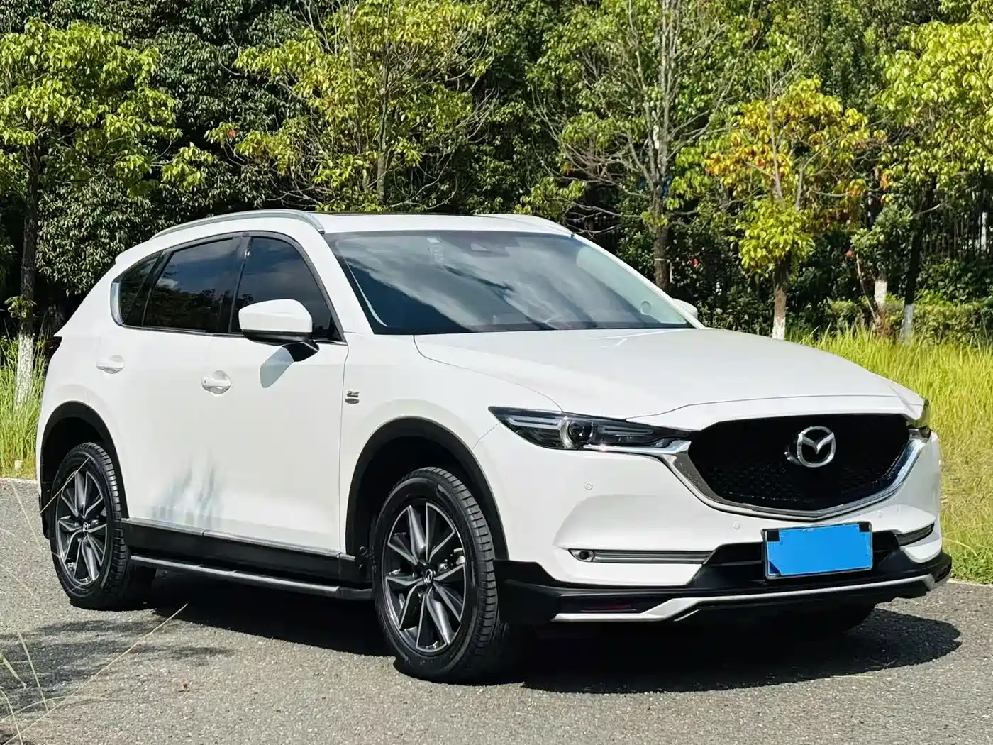 Photo 3 - Mazda CX-5
