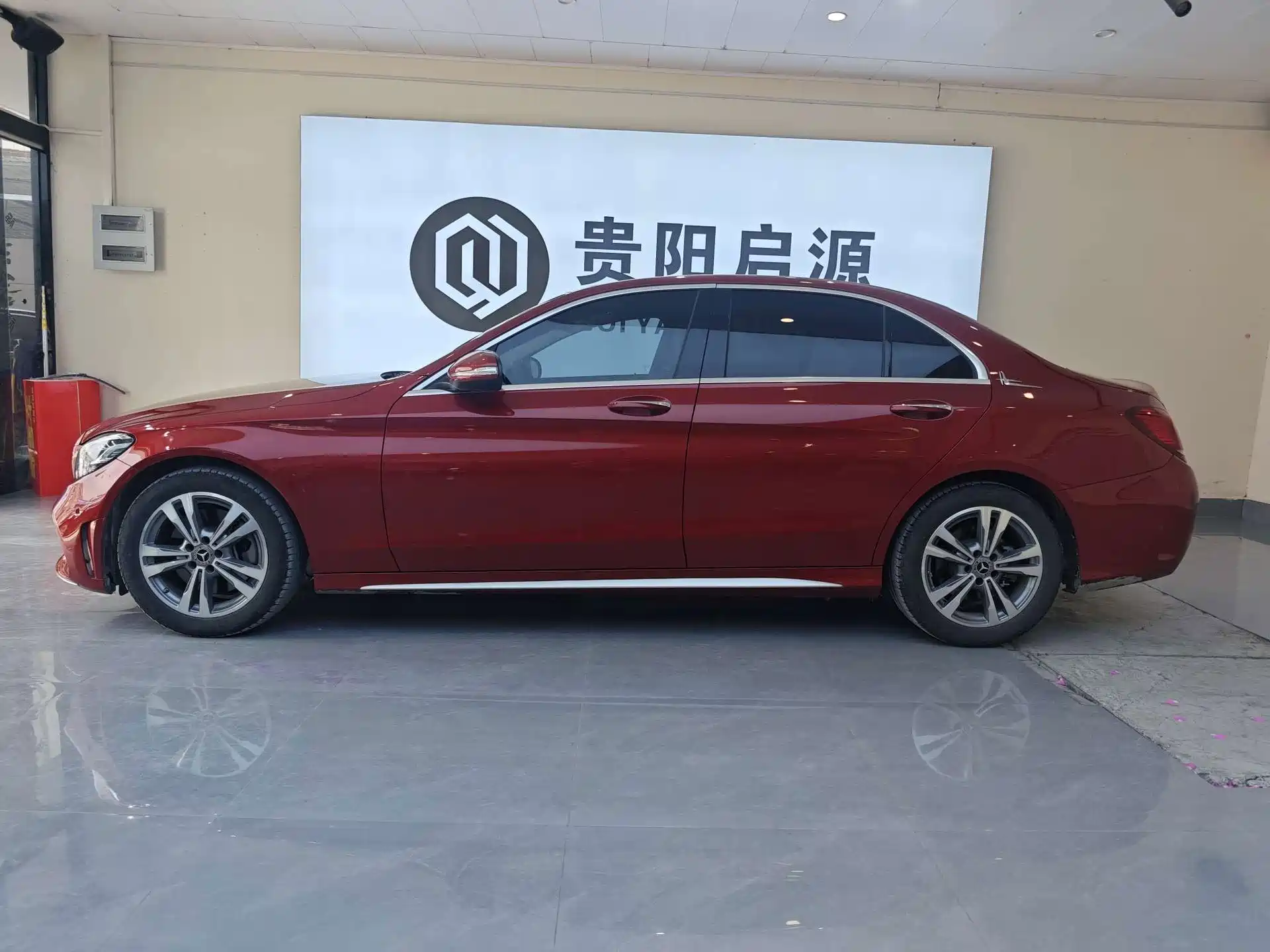 Фото 3 - Mercedes-Benz C-Class