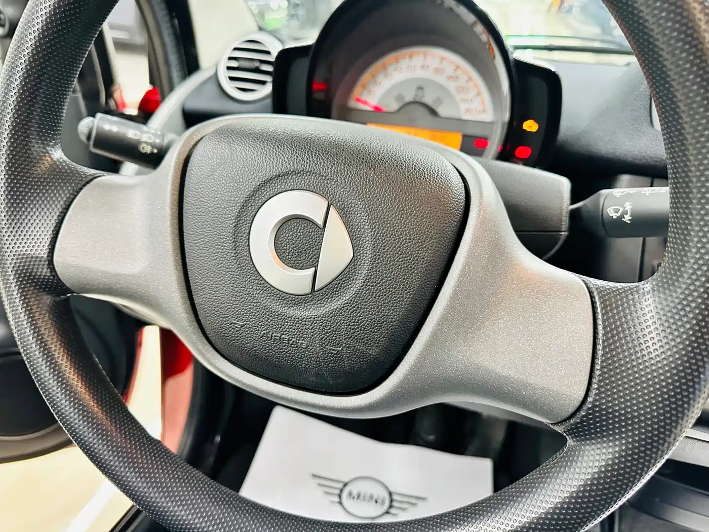 smart fortwo 2013 2013 1.0 MHD New Year Special Edition