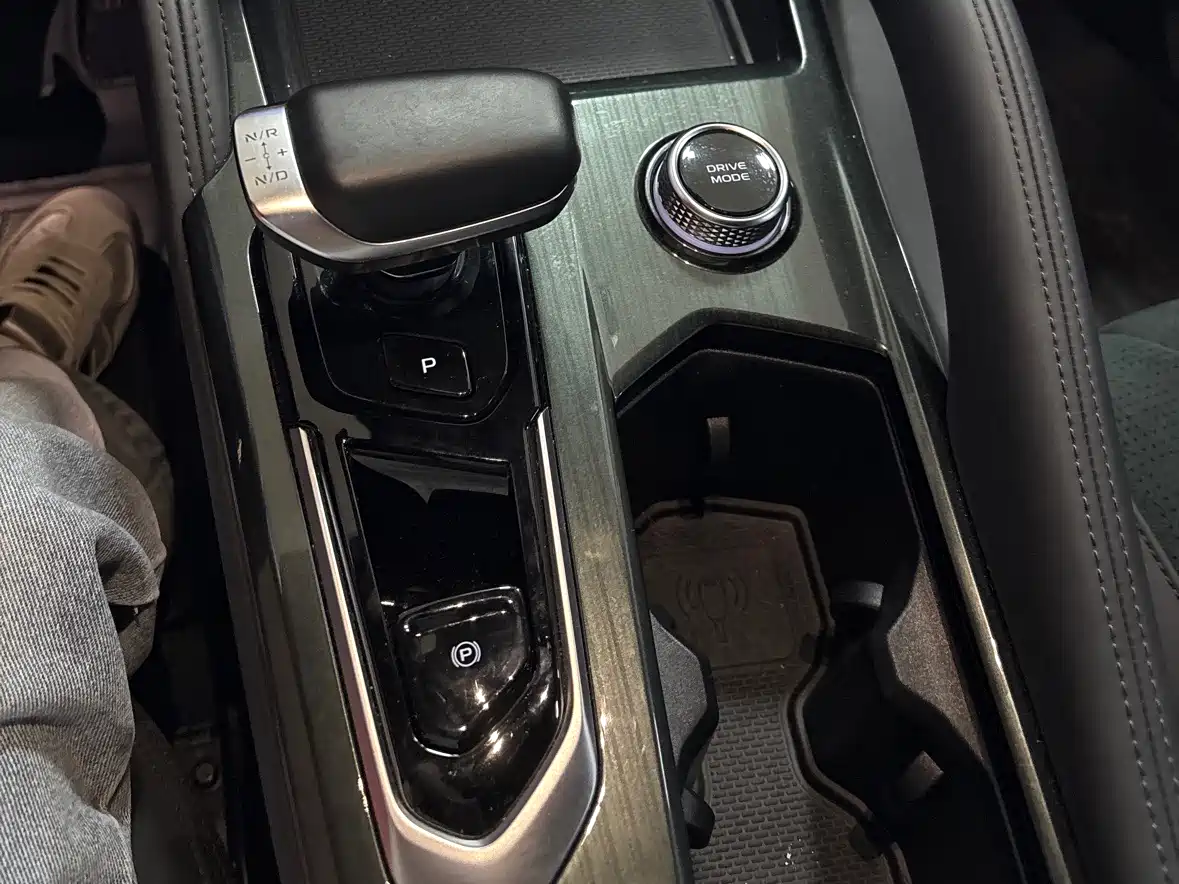 GEELY AUTOMOBILE XINGYUE L