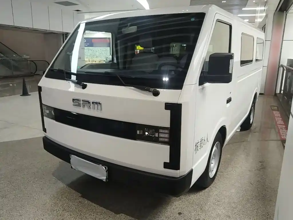 SRM Xinyuan Xinyuan E3 2026 2025 Model Fudi 310KM Utility Passenger