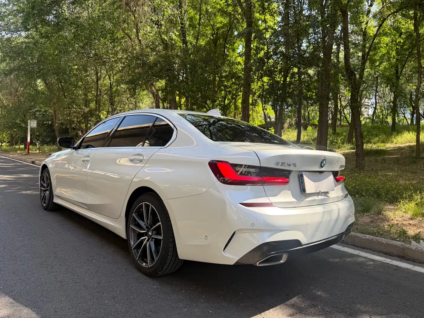 BMW 3 Series 2022 325Li M Sport Package фото 12
