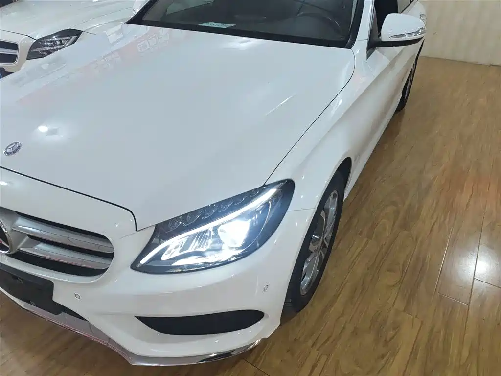 Mercedes-Benz C-Class 2015 Facelift C 180 L Sport фото 18