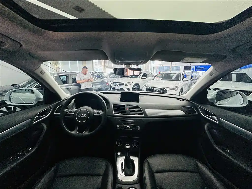 Audi Q3 2016 35 TFSI Style фото 14