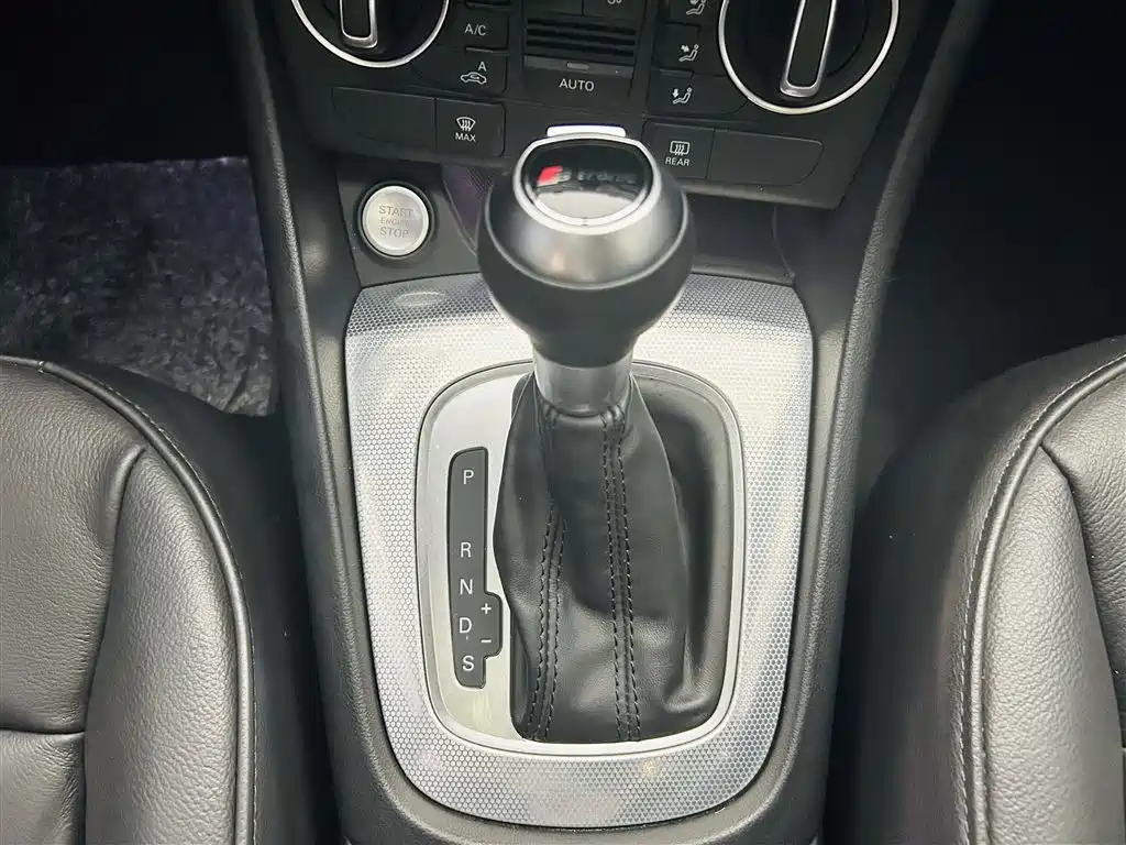 Audi Q3 2016 35 TFSI Style фото 17