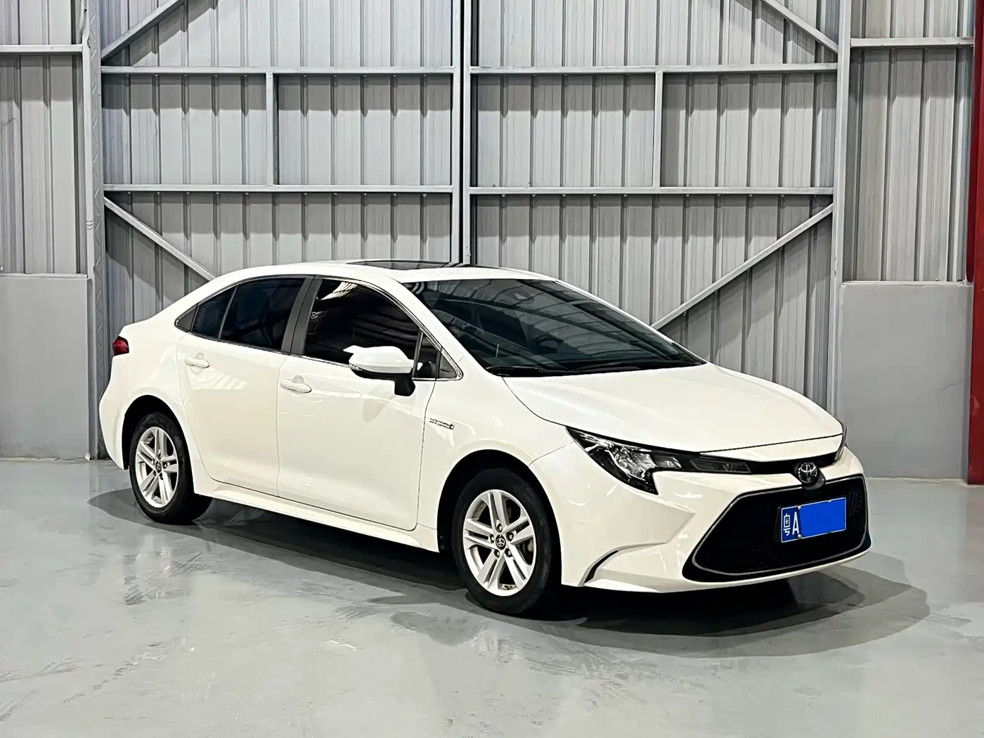 Toyota Levin 2019 Dual Engine 1.8H E-CVT Luxury Edition China V фото 3